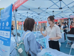 华企盾走进中国政法大学参加2027届秋招双选会